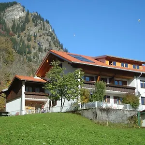 Apartment Haus Zillach